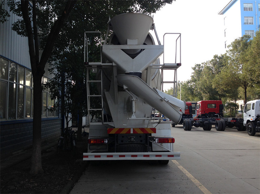 時(shí)風(fēng)3-3.5方攪拌車