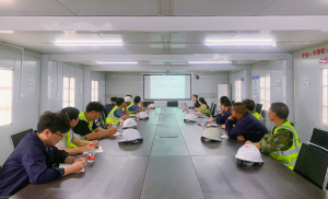 腳踏實(shí)地 自律自強(qiáng)——“行走的課堂”第八站，走進(jìn)正弘璟云筑項(xiàng)目！