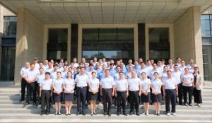 統(tǒng)一思想、堅(jiān)定信心、忠誠(chéng)奉獻(xiàn)，開(kāi)創(chuàng)高質(zhì)量發(fā)展新局面——集團(tuán)公司“三會(huì)”勝利閉幕