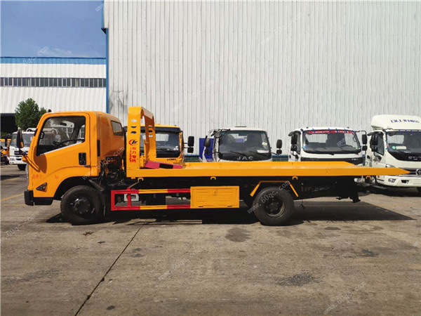 江鈴凱銳一拖二平板清障車