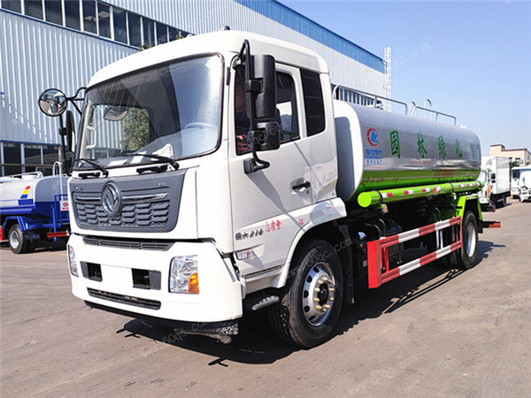 東風(fēng)天錦12-14噸灑水車(chē)