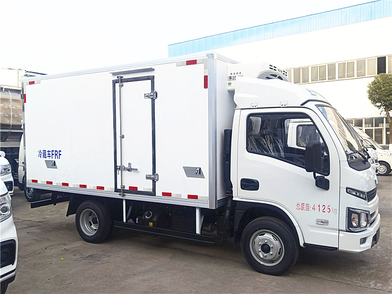 躍進福星S80冷藏車