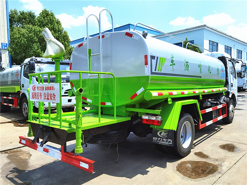 國六東風多利卡9噸灑水車