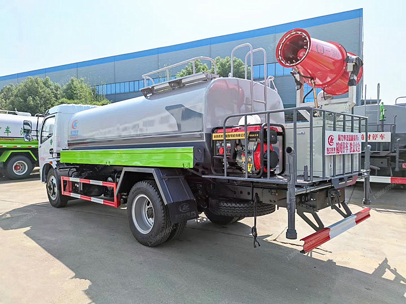 國六7-10東風(fēng)福瑞卡F7霧炮車