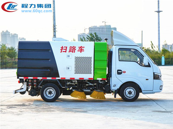 東風途逸國六掃路車