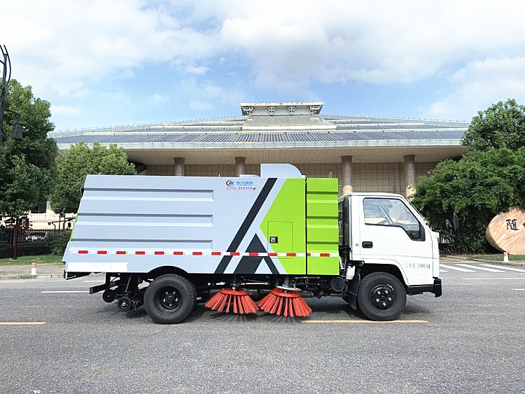 江鈴順達國六掃路車