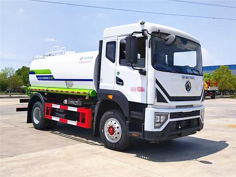 國六7月即將來臨，東風180馬力國五灑水車低價入市